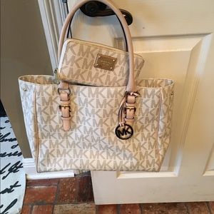 Michael  Kors purse and wallet